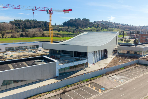 Il cantiere del nuovo villaggio scolastico pecciolese 