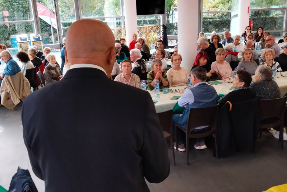 l'intervento del sindaco Macelloni alla presentazione della ricerca sulle famiglie unipersonali di Peccioli