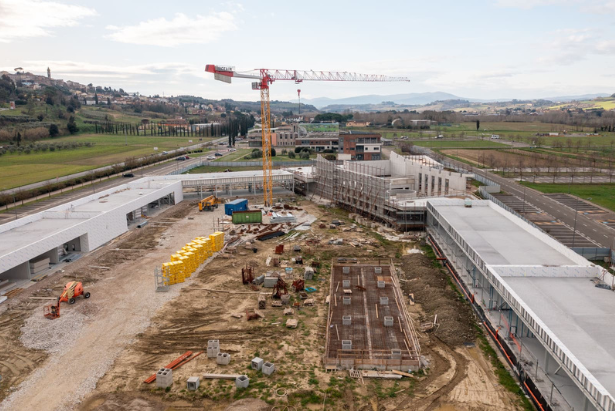 Il cantiere del nuovo villaggio scolastico di Peccioli