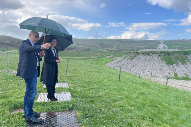 Macelloni e Manetti all'impianto di Legoli