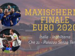 Maxischermo al Palazzo Senza Tempo per la finale tra Italia e Inghilterra